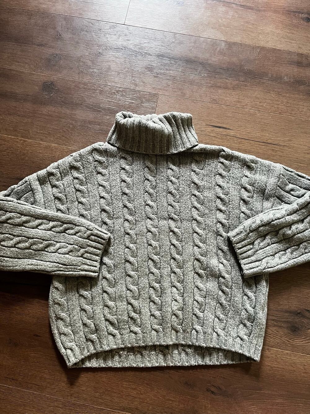 Abercrombie & Fitch Cable Knit Turtleneck Sweater S Gray Oversized Chunky